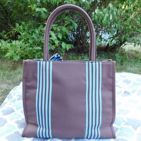 Adorable  MWW markets (Manual Woodworkers and Weavers) Tote - Picture 4 of 9